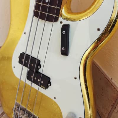 Fender Precision "Gold Leaf" tribute image 4