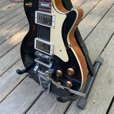 Heritage H-150 Custom Shop Electric Guitar with Bigsby Tailpiece and Case 2023 Space Black image 4