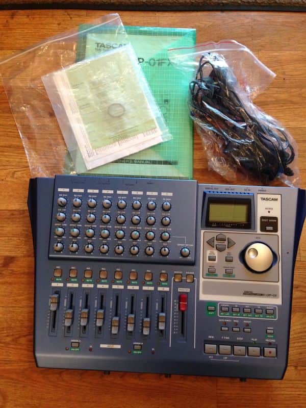 TASCAM DP-01 Portastudio image 1