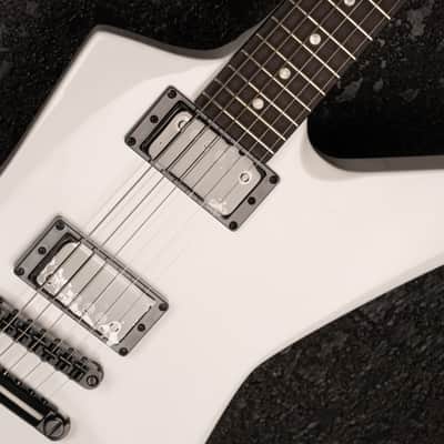 ESP LTD James Hetfield Signature Snakebyte - Snow White image 4