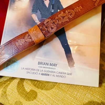 Righton Straps  Super Pack Brian May Book & Legend BM Bohemian Strap Leather image 3