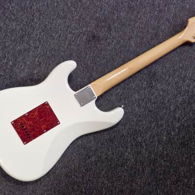 Squier 2007 First Issue Vintage Modified Stratocaster image 4