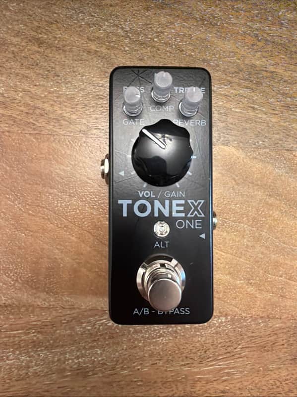 IK Multimedia ToneX One