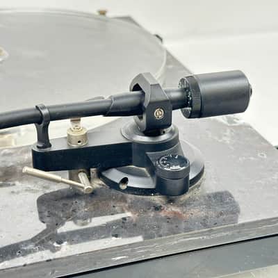 TEAC TN-570 Analog Turntable, Black Marble image 11