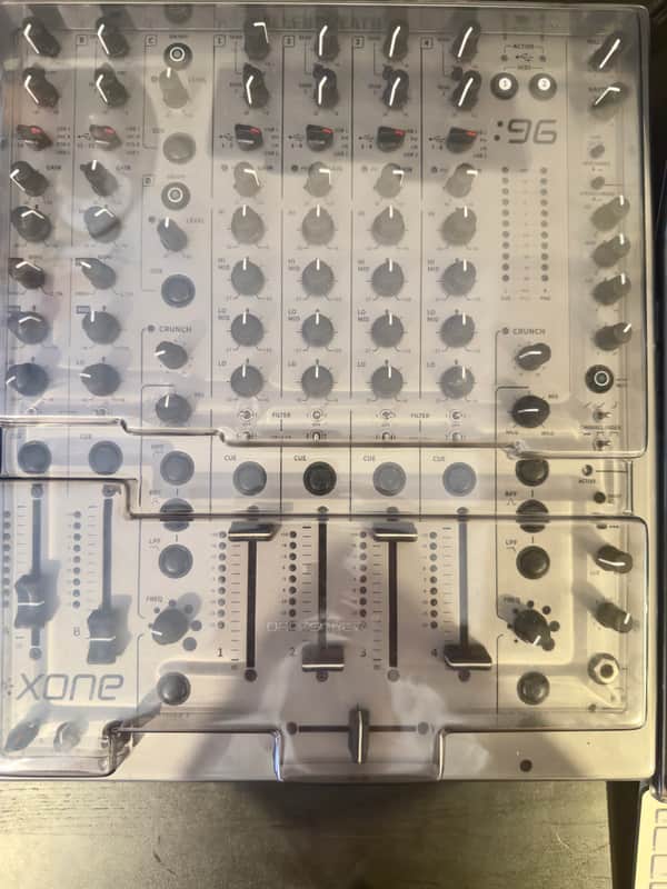 Allen & Heath XONE:96 Professional 6+2-Channel DJ Mixer Silver + Decksaver image 1