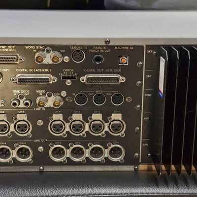 Sony PCM-800 - 8 tracks Digital Audio Recorder image 2