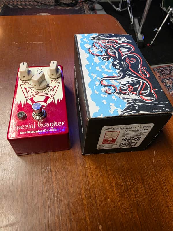 EarthQuaker Devices Special Cranker