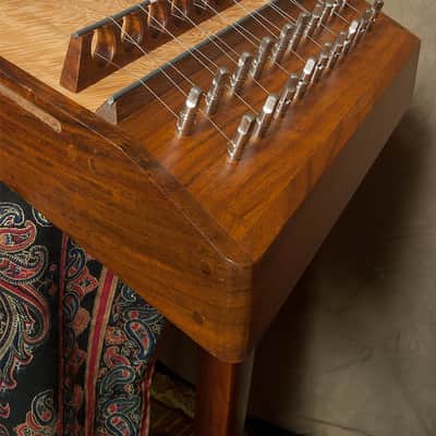 Roosebeck DH10-9R | SINGLE STRUNG 10/9 HAMMERED DULCIMER WITH HAMMERS image 5