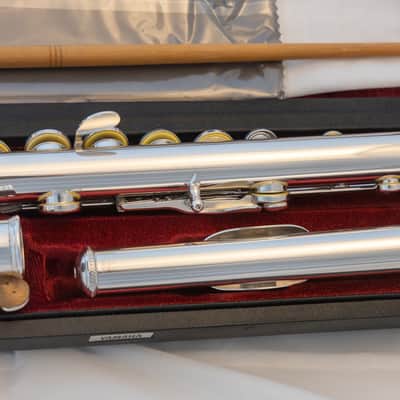 Yamaha YFL-561H (now 667H) Professional Flute All Silver Open-hole *Made in Japan *Cleaned & Serviced image 7