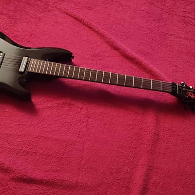 Edwards Aiji pierrot signature E-A-105 image 3