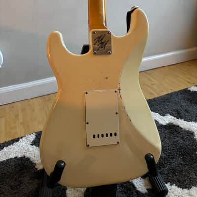 Mario Martin Stratocaster Style 2017 - Relic’d Olympic White image 4