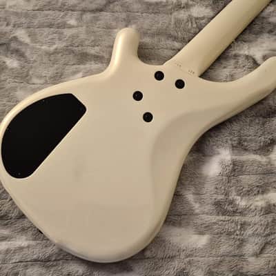 TUNE Bass Maniac TB-02PJ - 1988 - MIJ - Vintage White - 4-String - Active - Made in Japan image 9