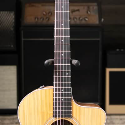 Taylor 214ce-N Nylon Grand Auditorium Acoustic/Electric Guitar with Gig Bag image 4