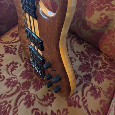 Immagine Ken Smith BT F4 TNV Black Tiger lined fretless Bass Guitar w Hard Case 2008 - 14