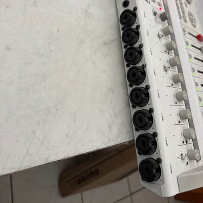Zoom R16 USB Audio Interface / Digital Multitrack Recorder / Control Surface 2010s - White Bild 8