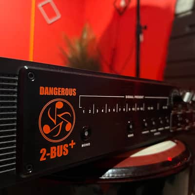 Dangerous Music 2-BUS+ 16-Channel Analog Summing Box 2015 - 2019 - Black image 4