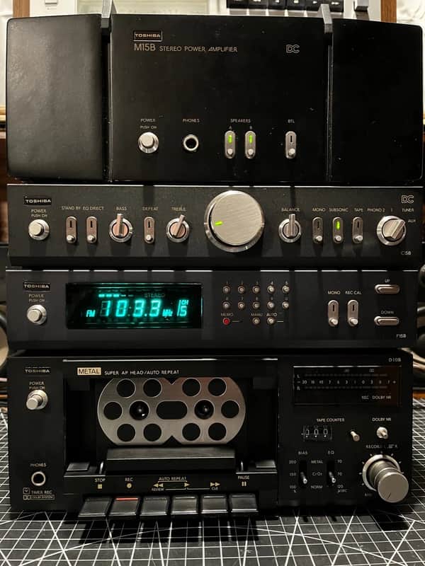 Toshiba Micro System 15 Series image 1
