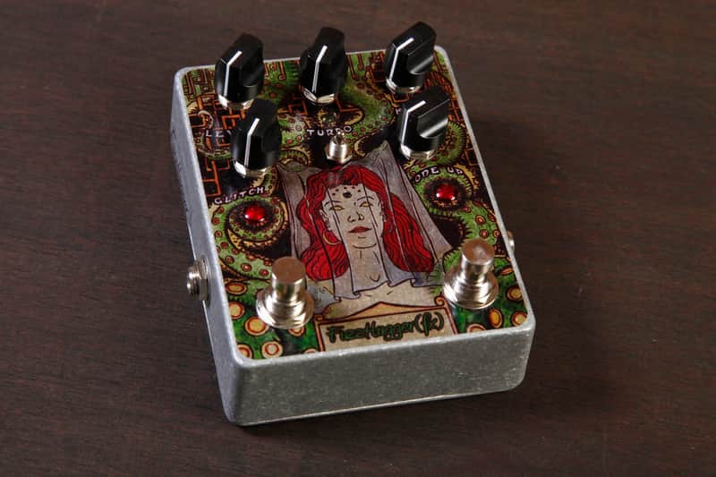 ■【超希少品】FUZZHUGGER PHANTOMOCTAVE エフェクター Pedal Demo - Fuzzhugger Phantom Octave Clone - YouTube