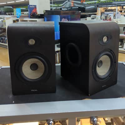Focal Shape 65 6.5" Powered Studio Monitors (Pair) 2010s - Wood image 3