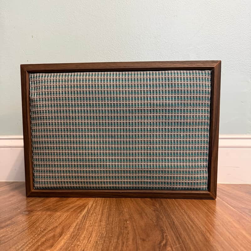 1973 Utah 8" Guitar Speaker in Vintage Soundesign 620 Cabinet – 8Ω image 1