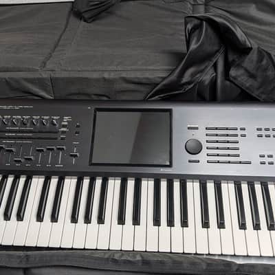 Korg Kronos 61 2010s - Black image 11