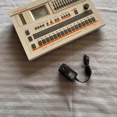Roland TR-707 Rhythm Composer Drum Machine w/ PSU Tested Working