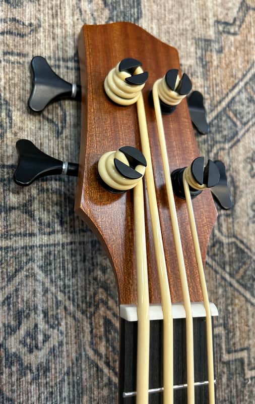 U-Bass Bass Acoustic / Electric Ukulele image 1