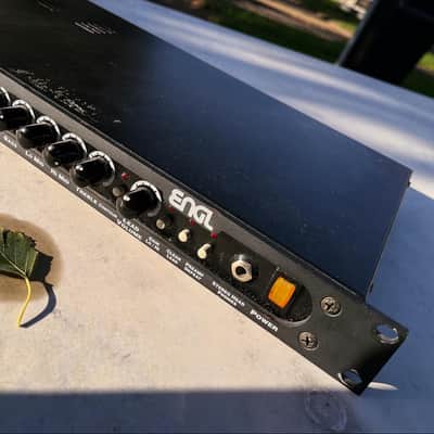 Preamp ENGL E530 - 1U Rackmount Tube Preamp with Four Voices from Clean to High-Gain image 6