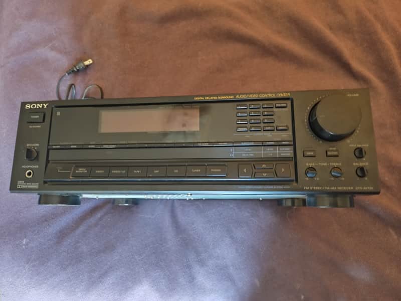 Sony Vintage Sony STR-AV720 FM/AM Stereo Digital Delayed Audio/Video Control Center 90s image 1