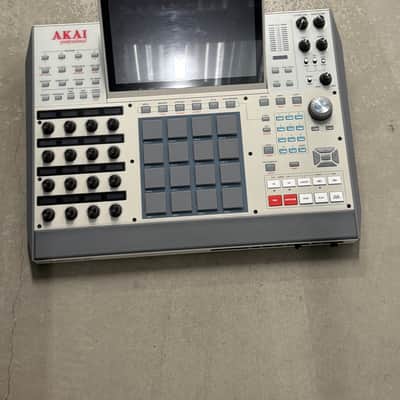 Akai MPC X Special Edition Standalone Sampler / Sequencer 2023 - Present - Grey image 4