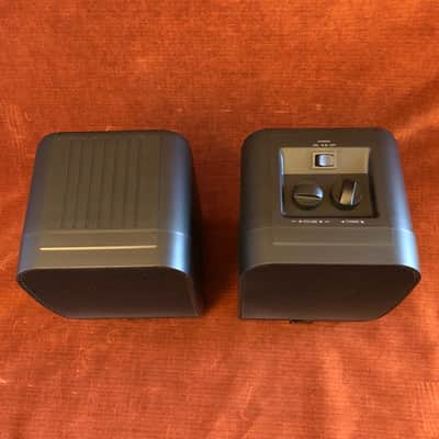 Advent AW400 Wireless Stereo Speakers Pair w/ Box & Manual image 3