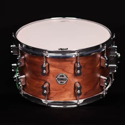 PDP 14" x 8" Limited Maple Walnut Snare Drum, Natural Satin image 2