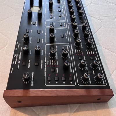 Dave Smith Instruments Prophet Rev2 Desktop 8-Voice Polyphonic Synthesizer 2017 - 2018 - Black image 4