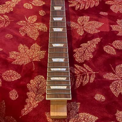 Precision Guitar kits Les Paul image 16
