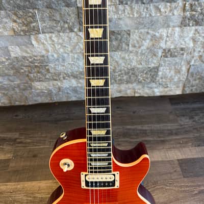 2013 Gibson Les Paul Slash Vermillion Burst 1 Of 1200 image 3
