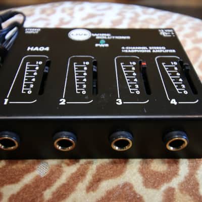LiveWire Solutions HA04 4-Channe Stereo Headphone Amplifier image 2