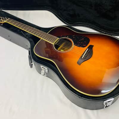 YAMAHA FG-830 Acoustic Guitar Top veneer image 23