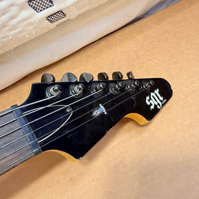 Schecter SGR Avenger Red Electric Guitar image 7