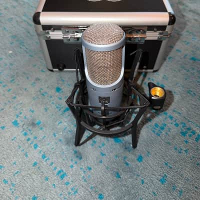 AKG Perception 200 2010s - Gray image 2