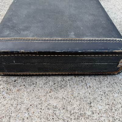 Fender Vintage 60s Precision/Jazz Bass Case Rare image 9