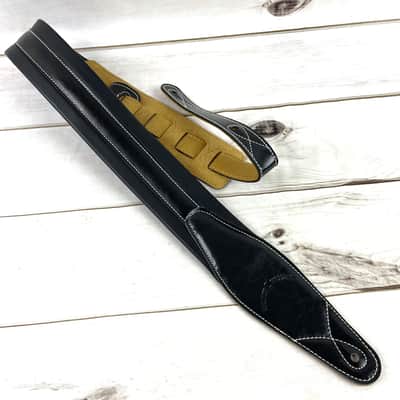 Walker and Williams C-21-BLK Black Premium Signature Soft Grain Leather Padded Guitar Strap For Acoustic, Electric, And Bass Guitars image 8
