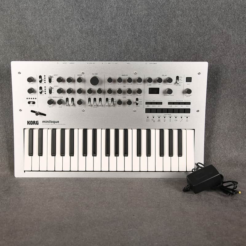 Korg Minilogue - Silver - 2nd Hand