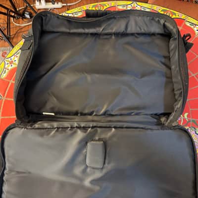 Roland CB-BDJ202 Black Series Instrument Bag image 2