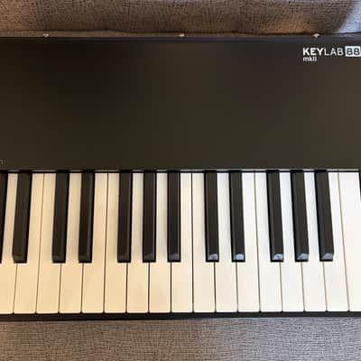 Arturia KeyLab 88 MkII MIDI Controller 2021 - Black image 4