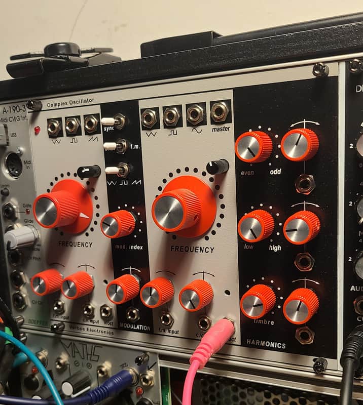 Verbos Electronics Complex oscillator