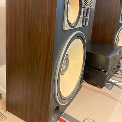 Technics SB-G920 Vintage Pair 4-Way 380W Speakers image 3