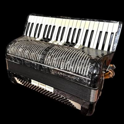 Hohner Amica III 96 Bass mint used | Reverb Ireland