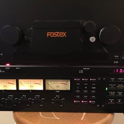 Fostex E2 1/4" 2 track Reel to Reel analog recorder image 1