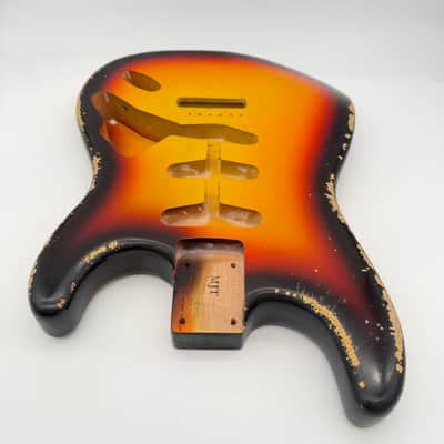 MJT Stratocaster Body Alder Relic Nitro 3-Tone Sunburst mjt6661 image 4