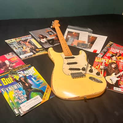 Fender Yngwie Malmsteen  Signature Stratocaster with Maple Fretboard 1987 - 1997 - Vintage White image 4